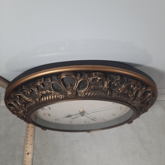 Vintage Wall Hanging Titosh Timepiece - Picture 5 of 9